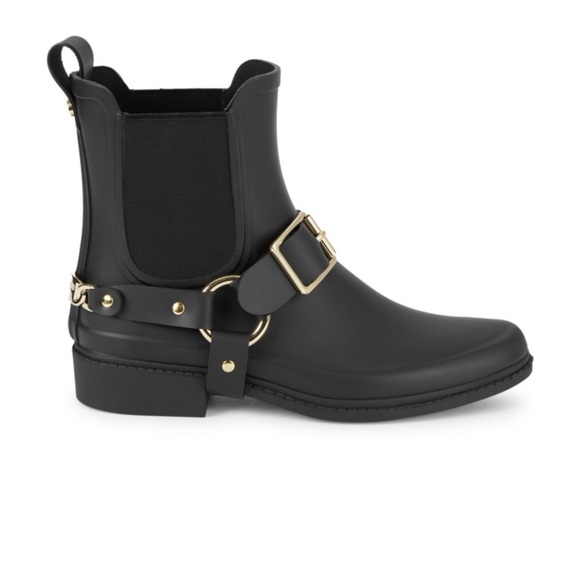 KARL LAGERFELD PARIS
Lavali Rubber Chelsea Rain Black
Boots, Size 8 - Picture 1 of 11